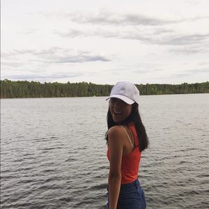 Meet your Posher, Serra